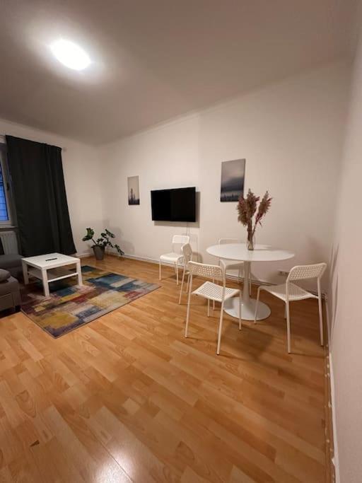 Apartment Mit Balkon Im Stadtzentrum Hannover Kültér fotó